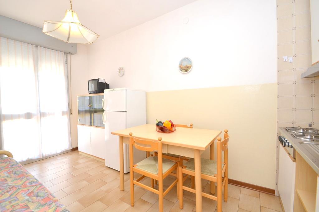 Apartamento Cinzia Bibione Exterior foto